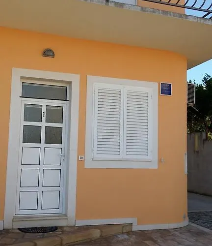 Apartment Albert
